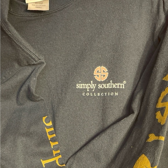 New without tags Love Whoo You Are Long Sleeve Tee by Simply Southern size small - Picture 5 of 6